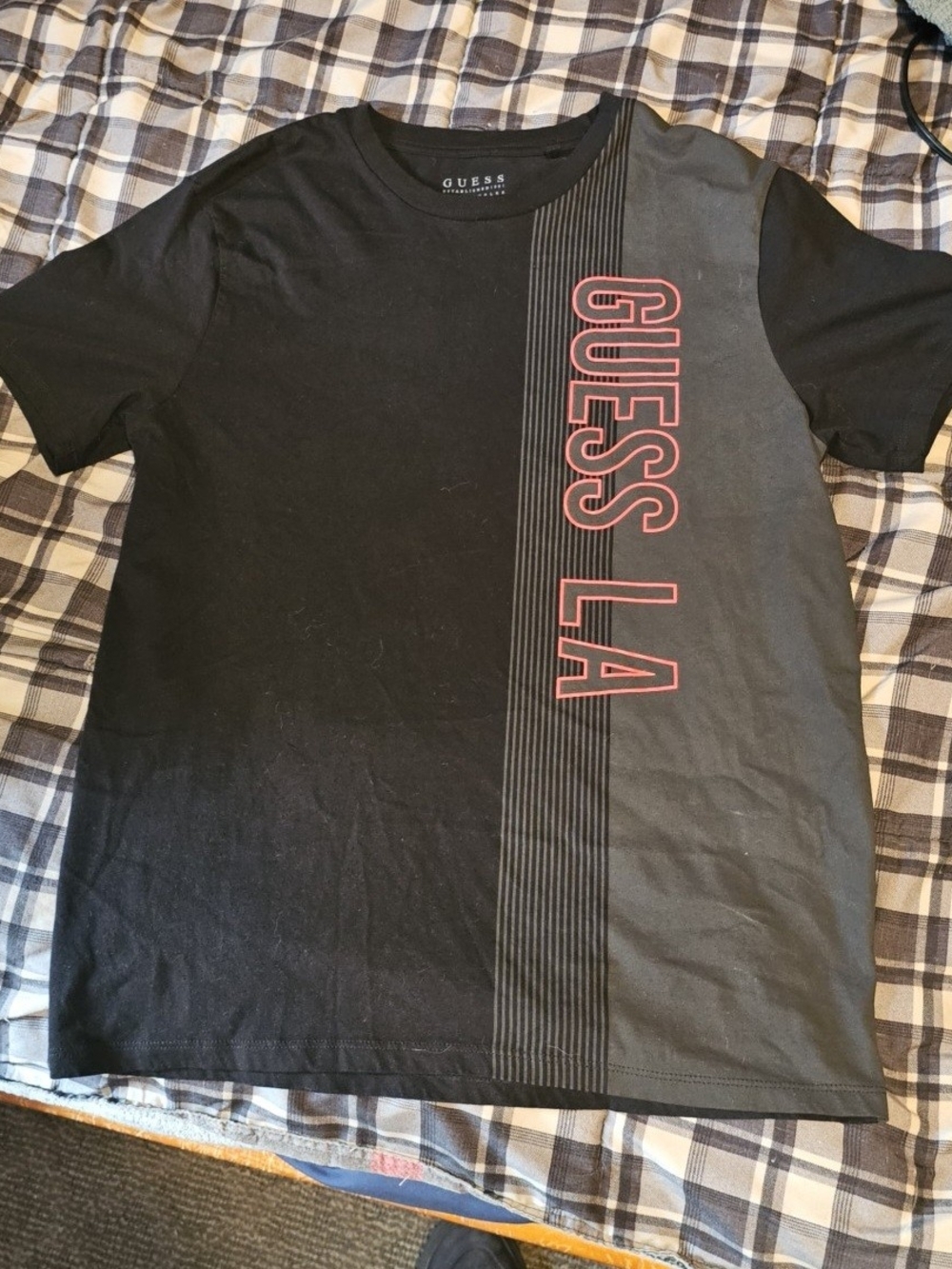 GUESS LA Black Short Sleeve Tee with Red Hollow Vertical Logo